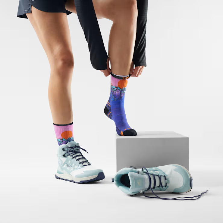 Smartwool Merino - Women??s Hike Mountain Sunrise Print Crew Socks - Image 2